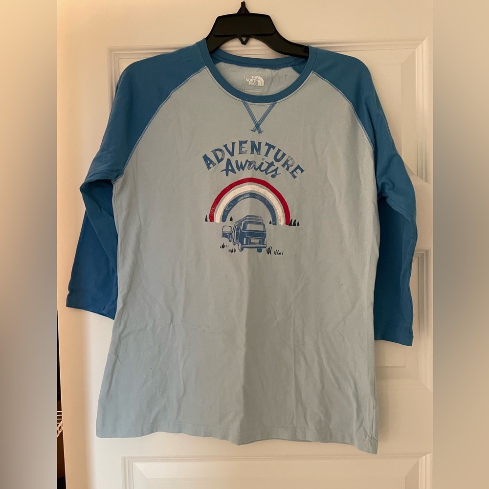 The North Face Adventure Awaits 3/4 length Sleeve Tee - Blue